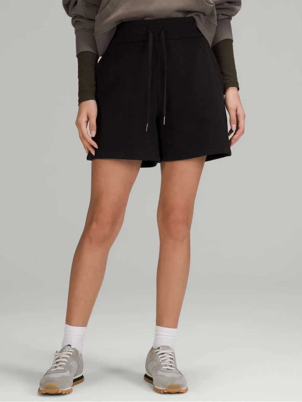 Lululemon Scuba High-Rise Short 5